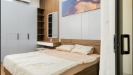 Decoración práctica y con estilo: 4 ideas para que tu cama pegada a la pared luzca mejor que con cabecero