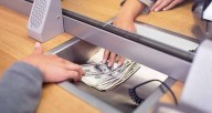 Depósitos en divisas en la banca venezolana rozan los $2.000 millones