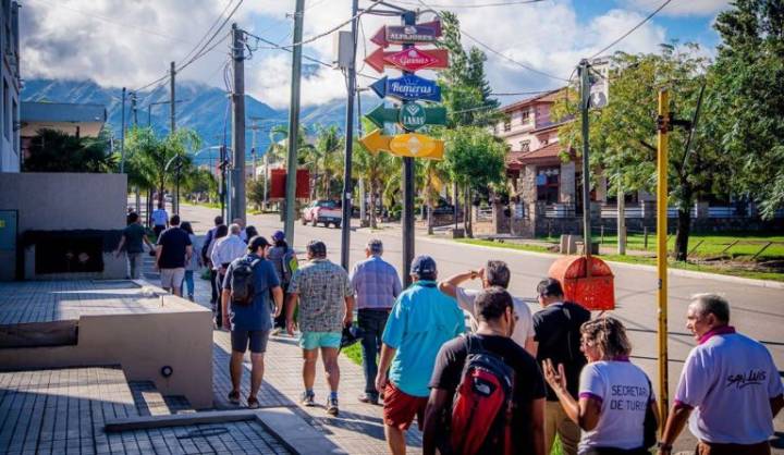 El feriado del 12 de octubre se traslada y habrá fin de semana largo