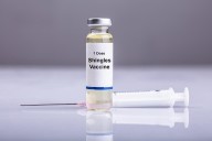 La vacuna contra el herpes zóster reduciría riesgos de ataque cardíaco y accidente cerebrovascular