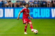 Siguen las malas para Gabriel Suazo: el chileno sigue sin ser inscrito en el Sevilla, que volvió a perder en La Liga