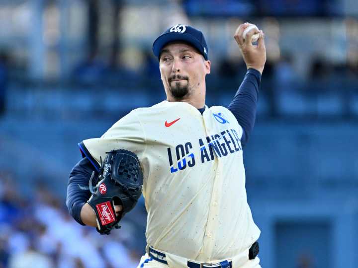 Blake Snell blanqueó a Padres