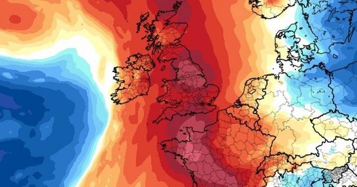 400-mile 'Spanish sizzle' will see Brits bask in one of hottest ever Bank Holiday Mondays