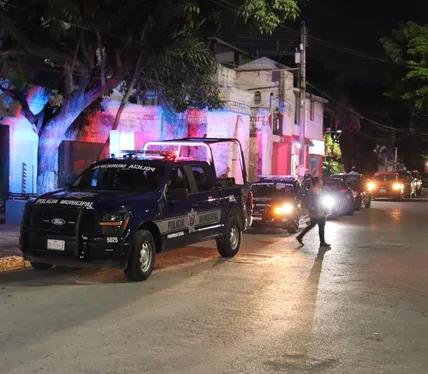 Cancún será el primer municipio del país con base de datos biométrica y cámaras de solapa para policías