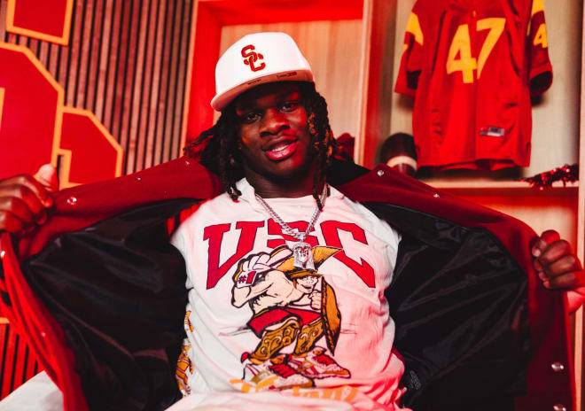 What Is Waymond Jordan’s Ethnicity, Religion, and Nationality? Exploring His Family Roots and Background All you need to know about USC RB Waymond Jordan 's ethnicity, nationality, and religious affil