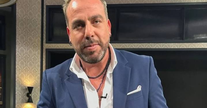 "Todos hemos caído": Kaminski lanza podcast de superación personal tras pérdida de contratos laborales