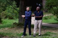 Can you spot what David Lammy is doing wrong in this picture?