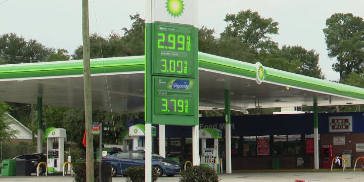 Police investigate fatal shooting at Columbia gas station