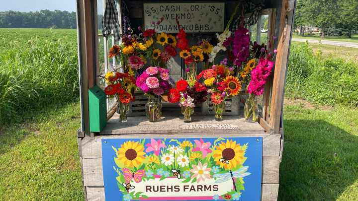 $5 bouquets available at this roadside stand