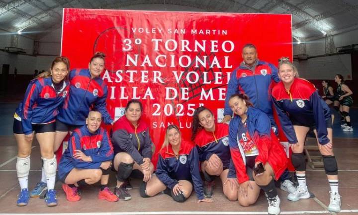 El Máster Nacional de Voleibol en Villa de Merlo reunió a más de 350 jugadores
