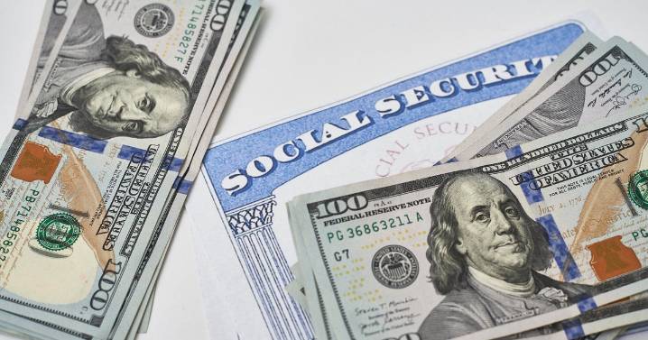 Want to claim Social Security benefits at age 62? Here are 3 risks to know.