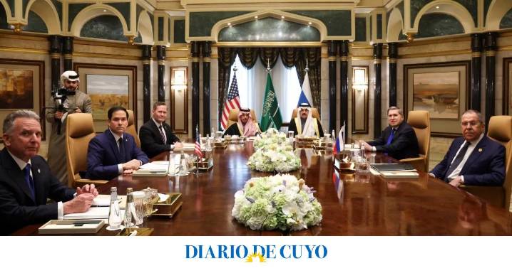 EEUU y Rusia entre la paz con Ucrania y los acuerdos energéticos