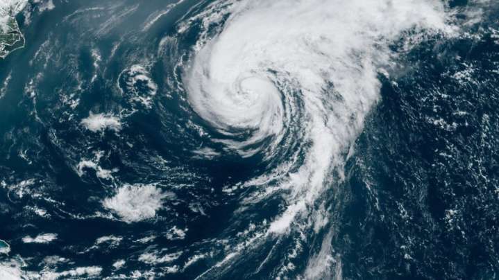 El huracán Erin sube a categoría 5 al acercarse al Caribe