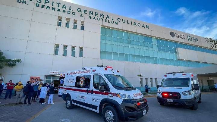 Arriban siete tráileres con medicamentos para hospitales públicos de Sinaloa