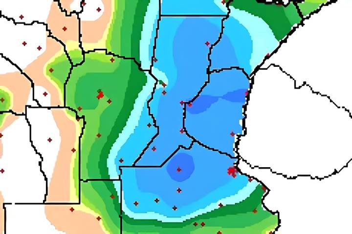 Llueve en gran parte del país. El golpe de agua consolida un muy buen escenario para el campo, aunque hay alerta en las zonas inundadas