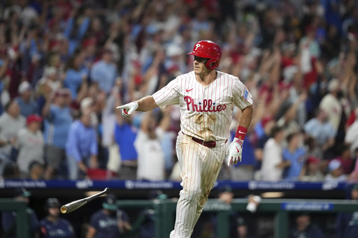 Jonrones de Realmuto, Schwarber y Stott guían a Filis a victoria 6