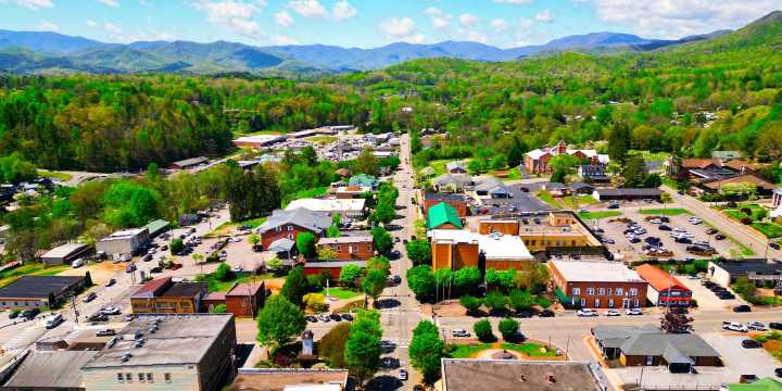 Underrated, But Worth Visiting In 2025: North Carolina's "Hidden Gem" Small Town