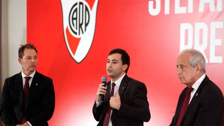 Acompañado de Brito y D'Onofrio, Stefano Di Carlo lanzó su candidatura para ser…