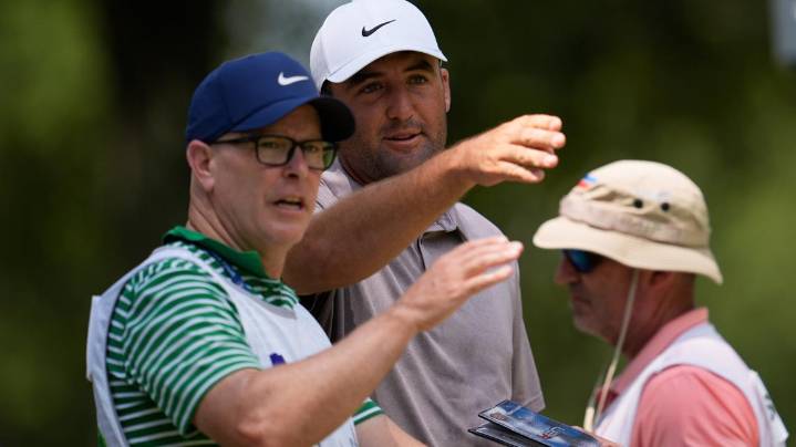 Scottie Scheffler uses new caddie at BMW Championship
