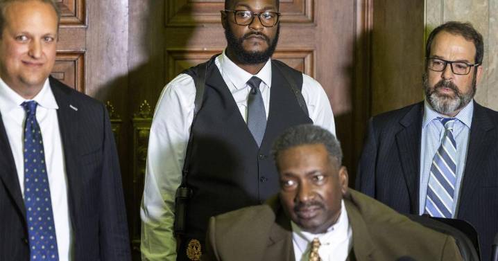 St. Louis sheriff's lawyers say DNA rebuts nepotism charge