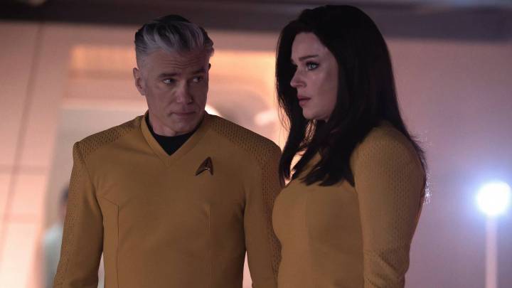Star Trek: Strange New Worlds Reveals Number One's Past Relationship With A Vulcan