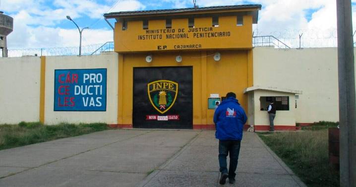 INPE y PNP controlan motín en penal de Cajamarca tras tomar de rehenes a dos agentes de seguridad