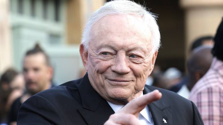 Jerry Jones continues to believe all publicity is good publicity