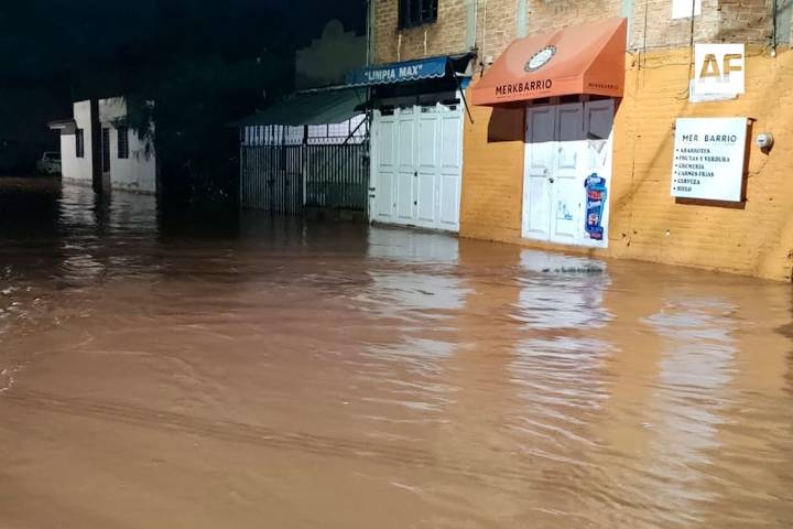 Copiosa tormenta inundó tres municipios de Los Altos de Jalisco