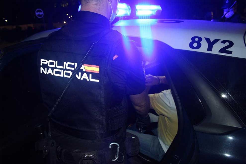 Con la escopeta bajo el mentón: un negociador evita una tragedia en A Coruña
