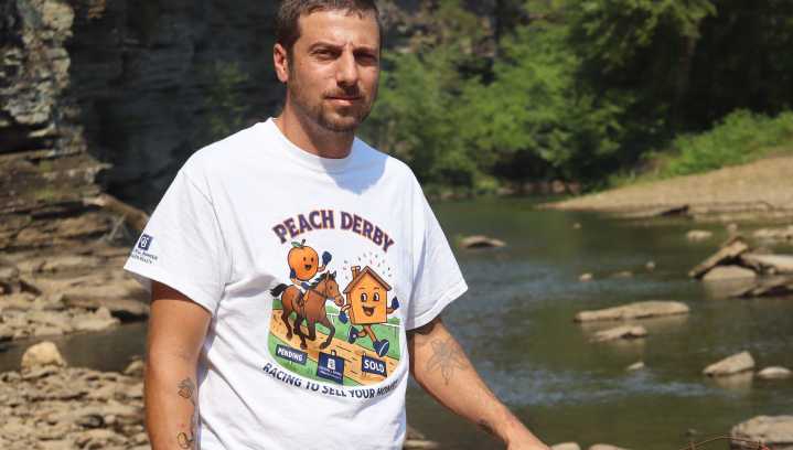 On Little Piney Creek, locals clash over access to a beloved local swimming spot