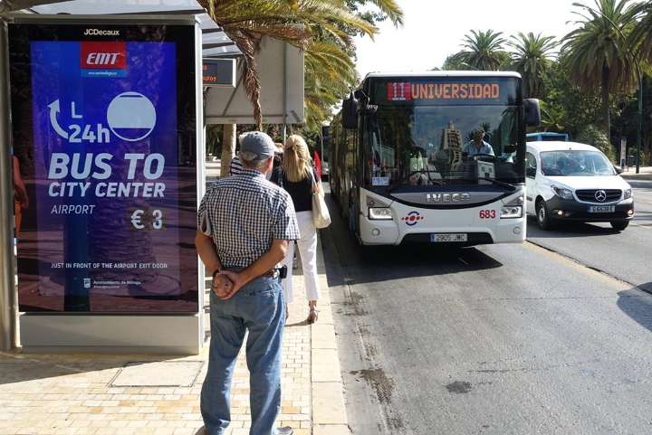 El Ayuntamiento recomienda el uso del transporte público para los desplazamientos durante la Feria