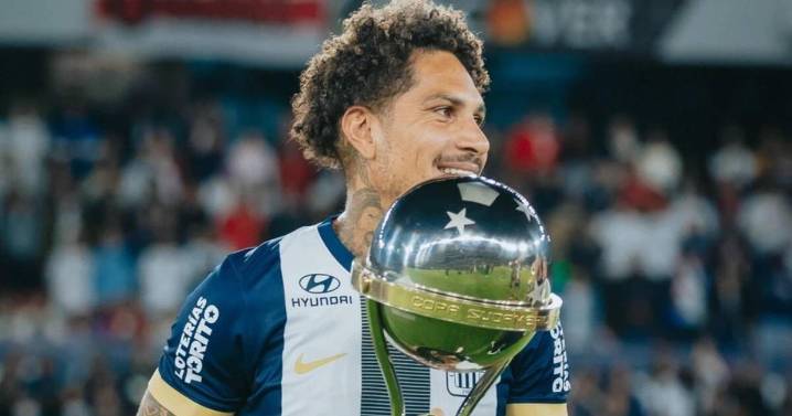 Paolo Guerrero levantó la Copa Sudamericana con Alianza Lima: ¿Por qué se la dieron?