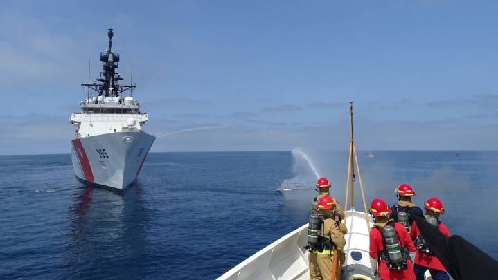 Smugglers on water scooter off Point Loma try to evade Coast Guard
