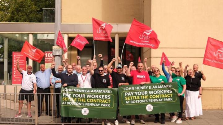 Fenway workers fly to Liverpool to ask Henry for negotiation help