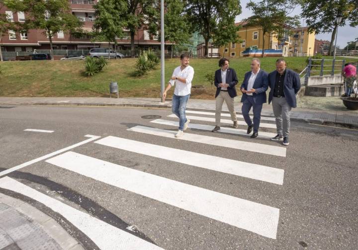 Un puente unirá el polígono de Guarnizo con la autovía