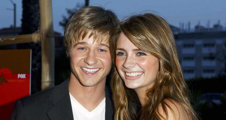 ‘Welcome to The O.C.’ Book Bombshells: Mischa Barton’s Shocking Exit, Adam Brody’s Bad Behavior on Set, & Emma Stone’s Audition! | Adam Brody, Alan Dale, Autumn Reeser, Benjamin McKenzie, Chris Carmac