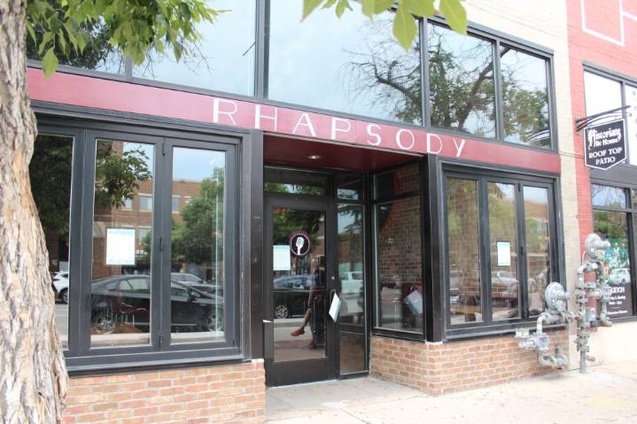 Rhapsody Karaoke bar on Broadway closes after 18 months