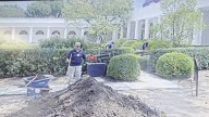 Trump fulmina a una contrata por dañar la histórica Rosaleda de la Casa Blanca