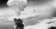 Sobrevivir a dos bombas atómicas: una de las 130 ‘doble hibakusha’ revive Hiroshima y Nagasaki