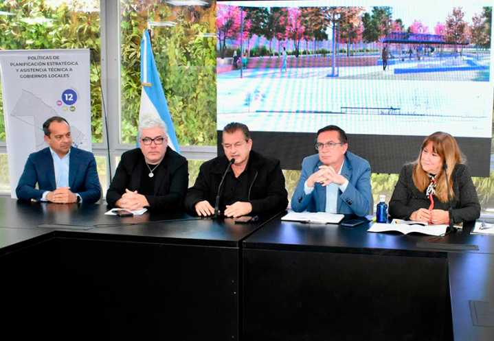 El Gobierno provincial presentó el Programa de Fortalecimiento Estratégico para Centros Urbanos Municipales