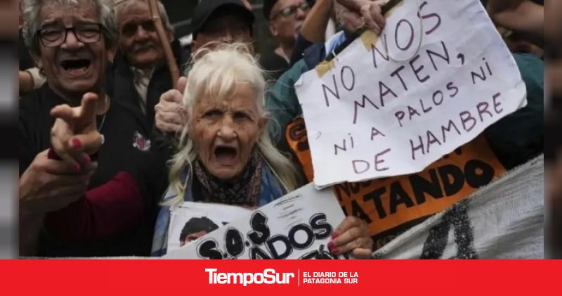 “Supermiércoles” de marchas Jubilados y los trabajadores del Garrahan se movilizan en el centro porteño