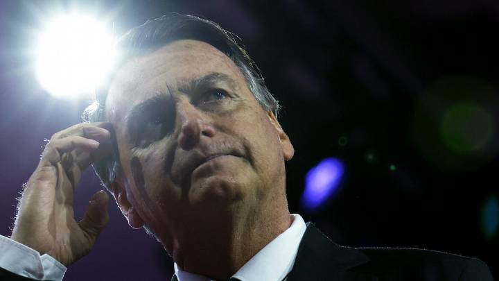 Extreman la vigilancia sobre Bolsonaro por riesgo de fuga