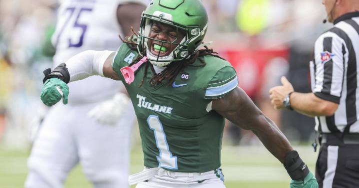 Photos: Tulane football team defeats Northwestern in the season opener, 23