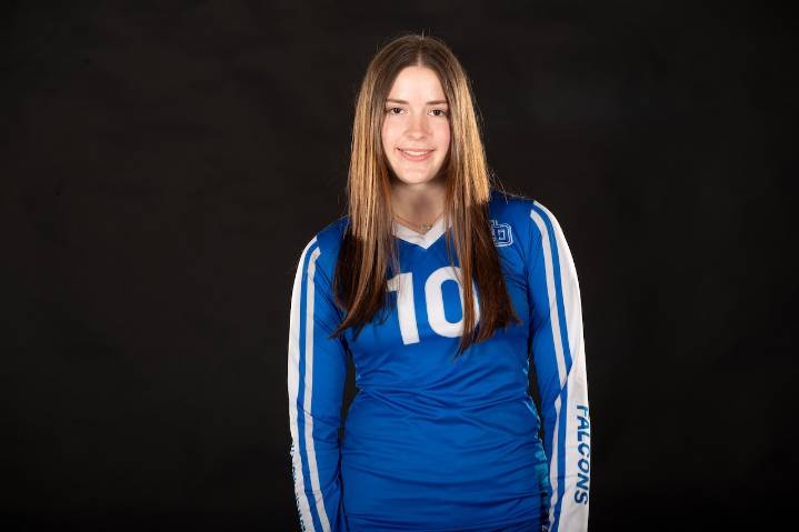 Hannah Helmer, Brynlee Holland help Lower Dauphin volleyball upend Trinity