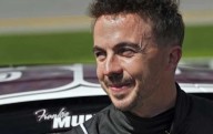 Queda Frankie Muniz fuera de NASCAR por accidente