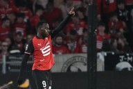 Nottingham Forest in talks with Rennes over Arnaud Kalimuendo deal