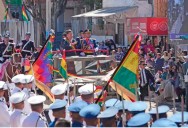 Arce releva cinco altos cargos militares a tres días de las elecciones