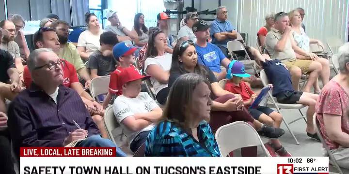 Tucson residents speak on homelessness and drug use in town hall meeting