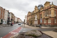 Call for urgent meeting as Warwick District Council faces turmoil | Local News 
