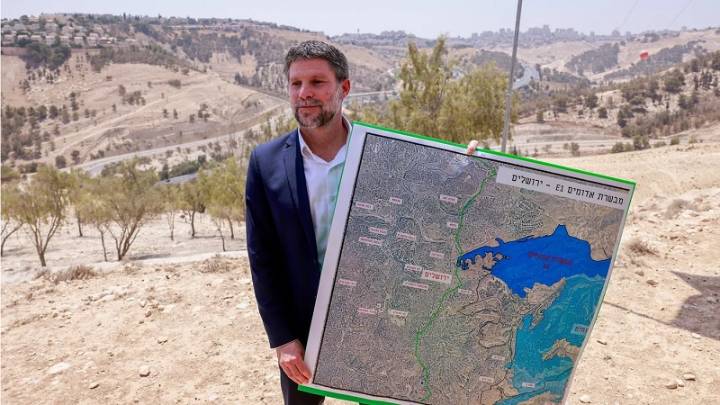 El ministro de Finanzas de Israel llama a anexar toda Cisjordania por "Promesa Divina"